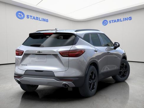 New 2025 Chevrolet Blazer LT w/ Midnight/Sport Edition image 4