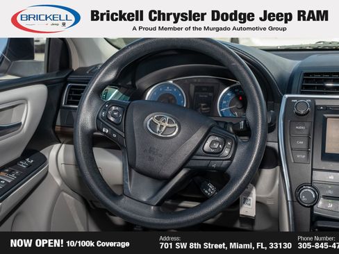 Used 2017 Toyota Camry LE image 20