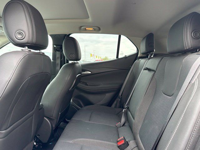 Used 2022 Buick Encore GX Select w/ Experience Buick Package FWD image 9
