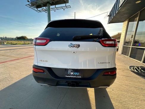 Used 2015 Jeep Cherokee Limited w/ Trailer Tow Group image 4