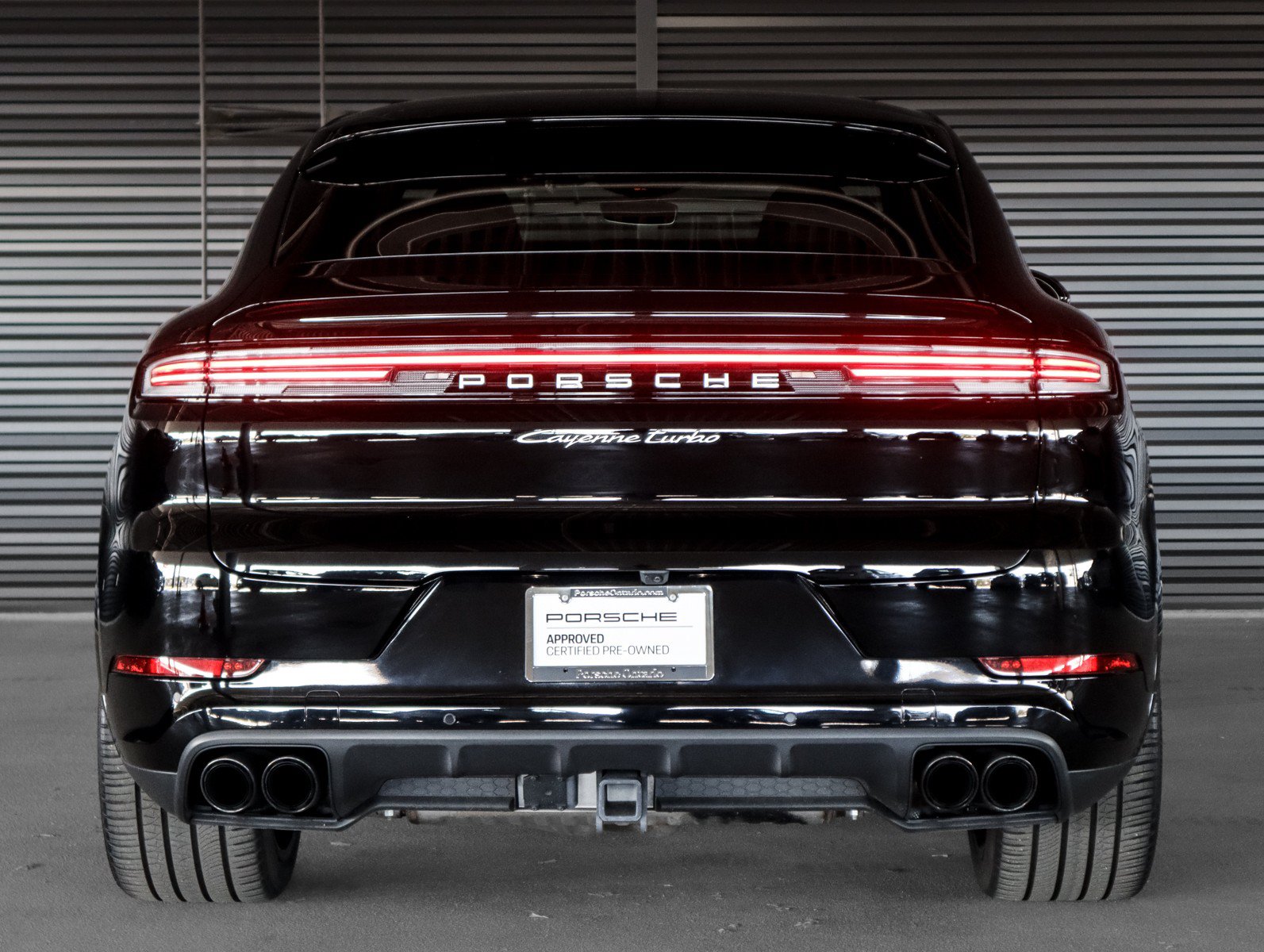 Certified 2024 Porsche Cayenne Turbo AWD/4WD image 10