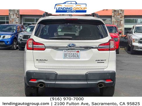 Used 2019 Subaru Ascent Limited w/ Popular Package #2 AWD/4WD image 3