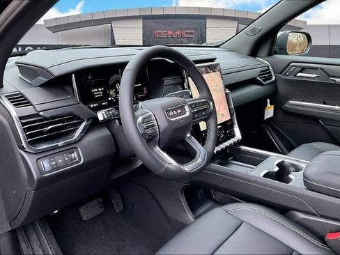 New 2026 GMC Acadia Elevation w/ Elevation Premium Package AWD/4WD image 7