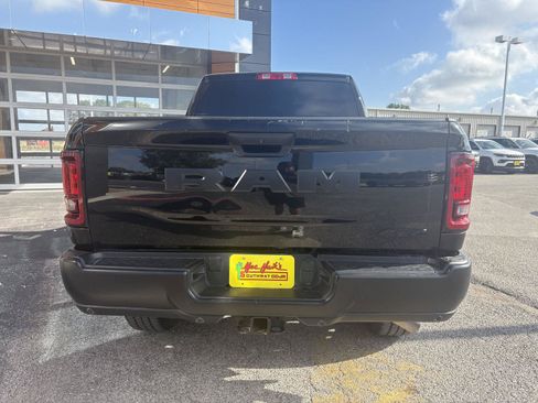 Used 2025 RAM 2500 Tradesman w/ Commercial Features Package AWD/4WD image 4