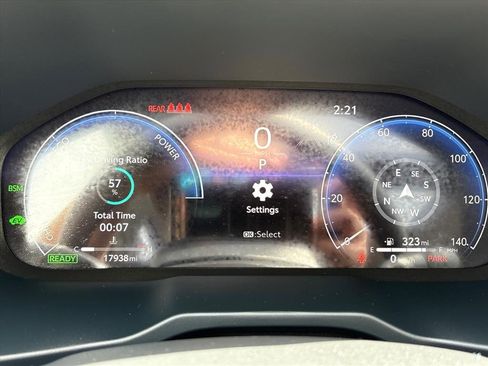 Used 2025 Toyota RAV4 Limited w/ Advanced Technology Package AWD/4WD image 8