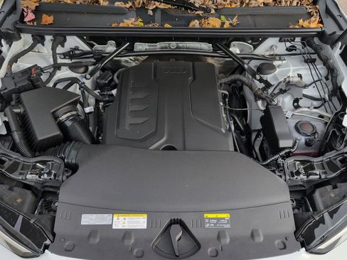 New 2025 Audi Q5 Premium image 26