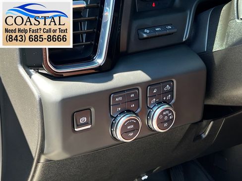 Used 2025 GMC Sierra 2500 Denali Ultimate AWD/4WD image 11