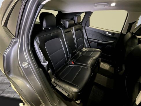 Used 2022 Ford Escape SEL image 24