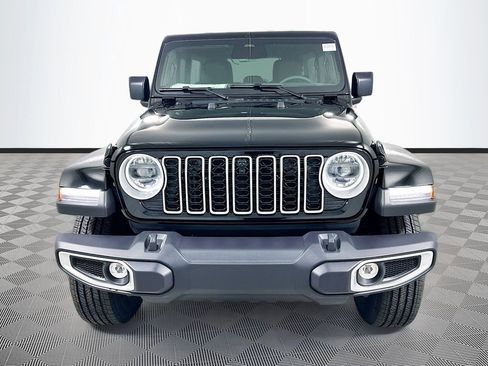 New 2026 Jeep Wrangler Unlimited Sahara AWD/4WD image 2