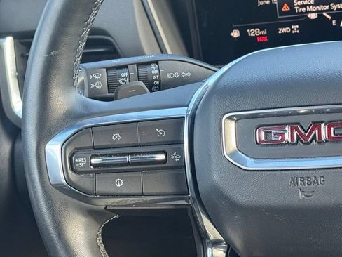 Used 2026 GMC Terrain Elevation w/ Technology Package II AWD/4WD image 16