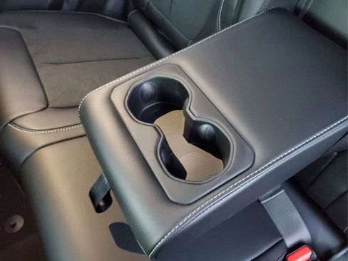 New 2025 Jeep Grand Cherokee Altitude RWD image 8