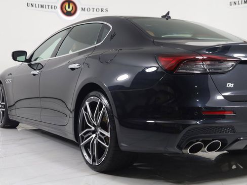 Used 2023 Maserati Quattroporte Modena Q4 image 32