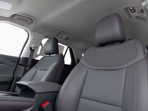 New 2026 Ford Explorer Active w/ Active Comfort Package image 9