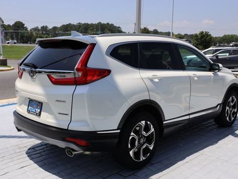Used 2017 Honda CR-V Touring image 5