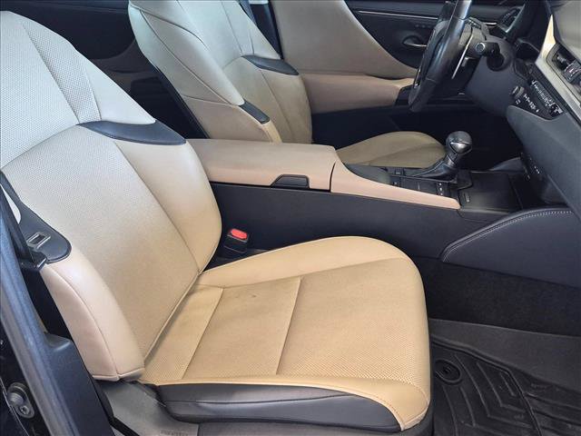 Used 2020 Lexus ES 350 w/ Premium Package FWD image 19