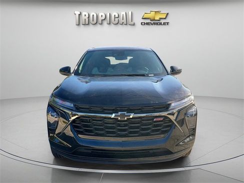 New 2026 Chevrolet Trax RS image 5