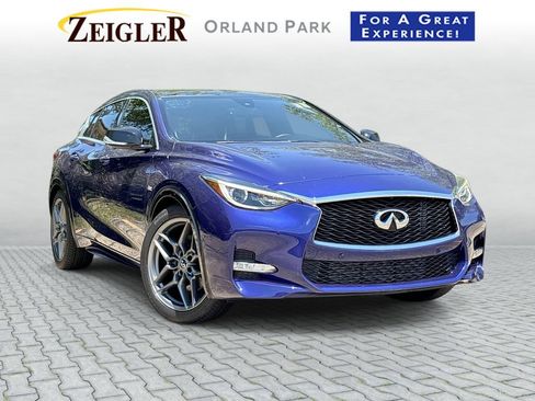 Certified 2018 INFINITI QX30 Sport w/ Sport Leather Package FWD image 1