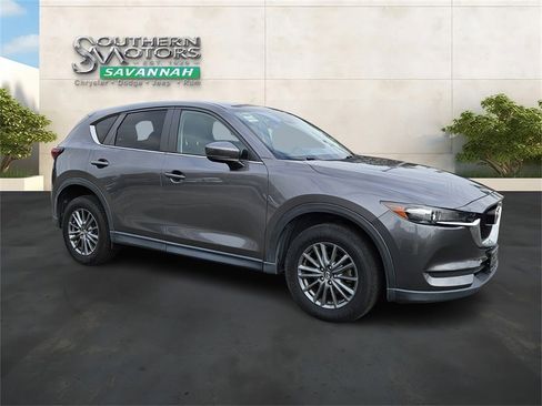 Used 2017 MAZDA CX-5 Touring w/ Preferred Equipment Package image 7