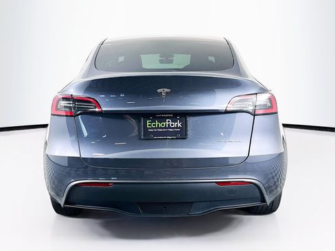 Used 2023 Tesla Model Y Long Range AWD/4WD image 7