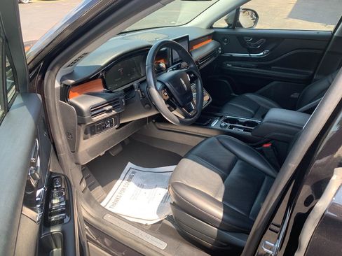 Used 2021 Lincoln Corsair Reserve AWD/4WD image 11
