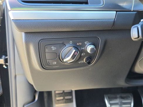 Used 2018 Audi A6 3.0T Prestige w/ Prestige Package image 33