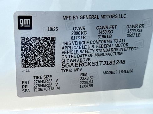 New 2026 Buick Enclave Avenir w/ Super Cruise Package FWD image 26