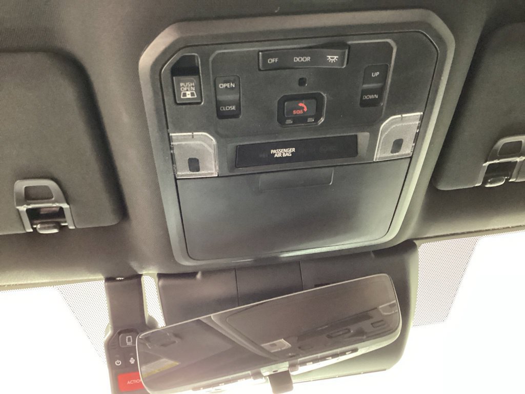 Used 2024 Toyota Tacoma Limited w/ Limited Package (LT) AWD/4WD image 15