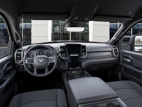 New 2026 RAM 2500 Big Horn AWD/4WD image 14