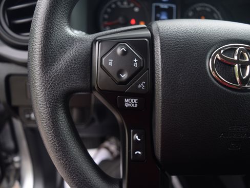 Used 2023 Toyota Tacoma SR AWD/4WD image 6