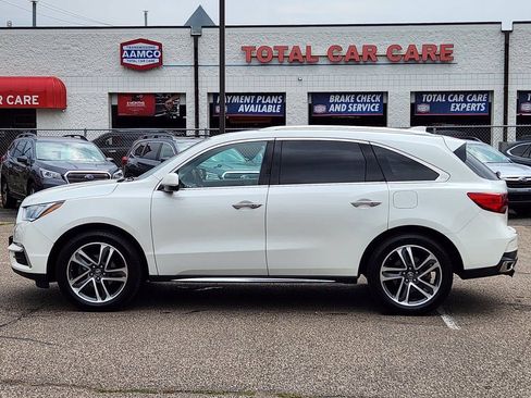 Used 2017 Acura MDX w/ Advance Package AWD/4WD image 2