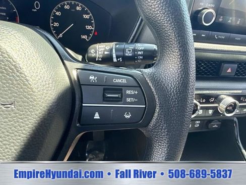 Used 2025 Honda CR-V EX image 29