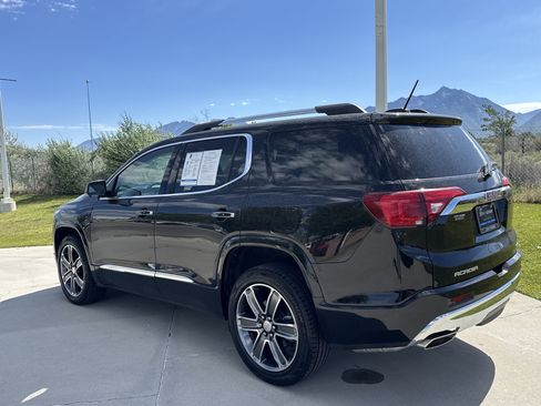 Used 2019 GMC Acadia Denali w/ Technology Package AWD/4WD image 3