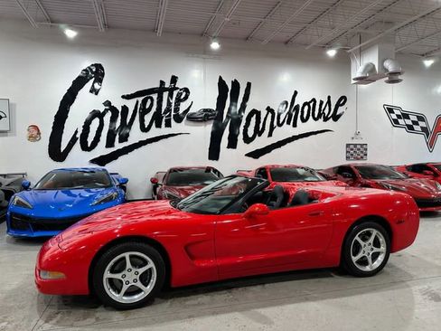 Used 2000 Chevrolet Corvette Convertible w/ Performance Handling Pkg image 26