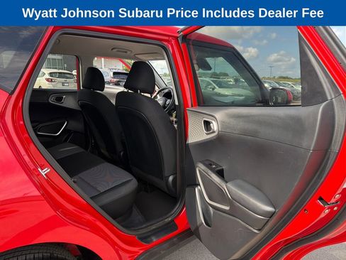 Used 2024 Kia Soul LX w/ Option Group 015 FWD image 29
