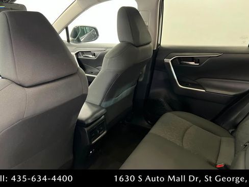 Used 2023 Toyota RAV4 XLE w/ Convenience Package FWD image 20