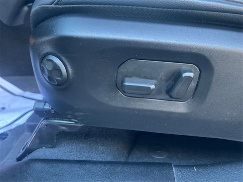 Used 2024 Jeep Wrangler Unlimited Sahara w/ Technology Group image 45