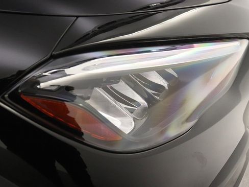 Certified 2025 Mercedes-Benz GLA 250 image 27