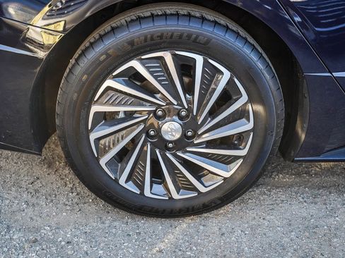 Certified 2023 Hyundai Sonata Limited image 7