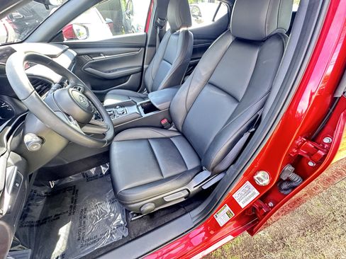 Used 2023 MAZDA MAZDA3 s FWD image 22