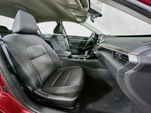 Used 2023 Nissan Altima 2.5 SV AWD/4WD image 29