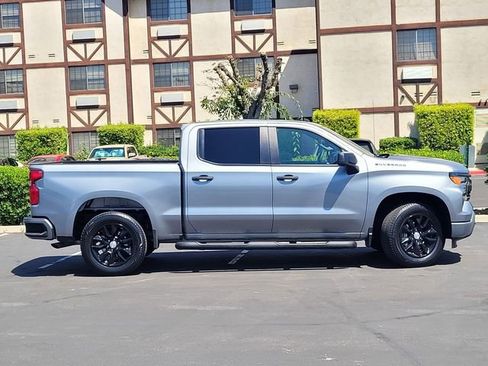 Used 2024 Chevrolet Silverado 1500 Custom RWD image 4