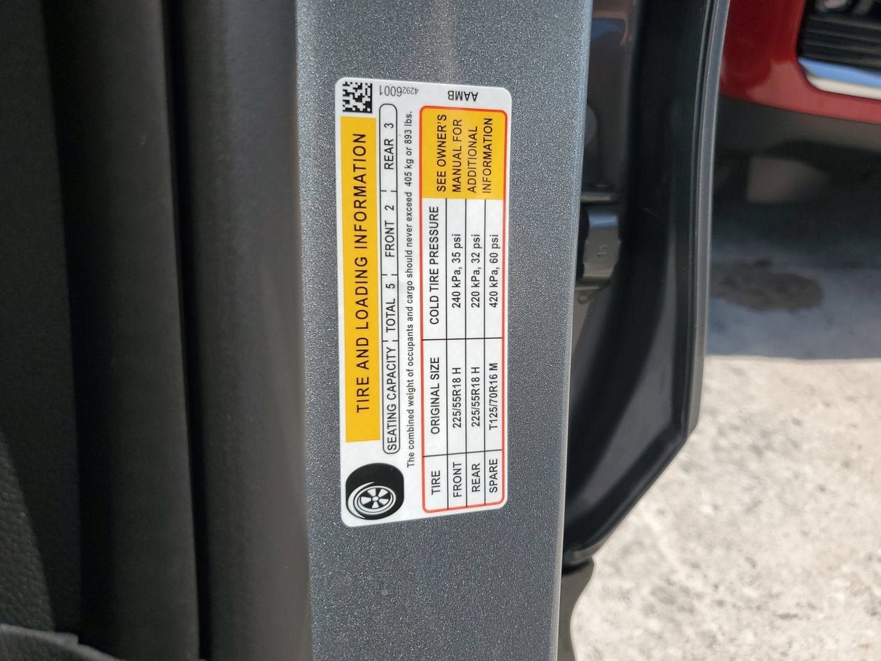 New 2026 Buick Envista Sport Touring w/ Convenience I Package FWD image 31