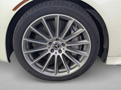 Used 2023 Mercedes-Benz S 500 4MATIC image 4