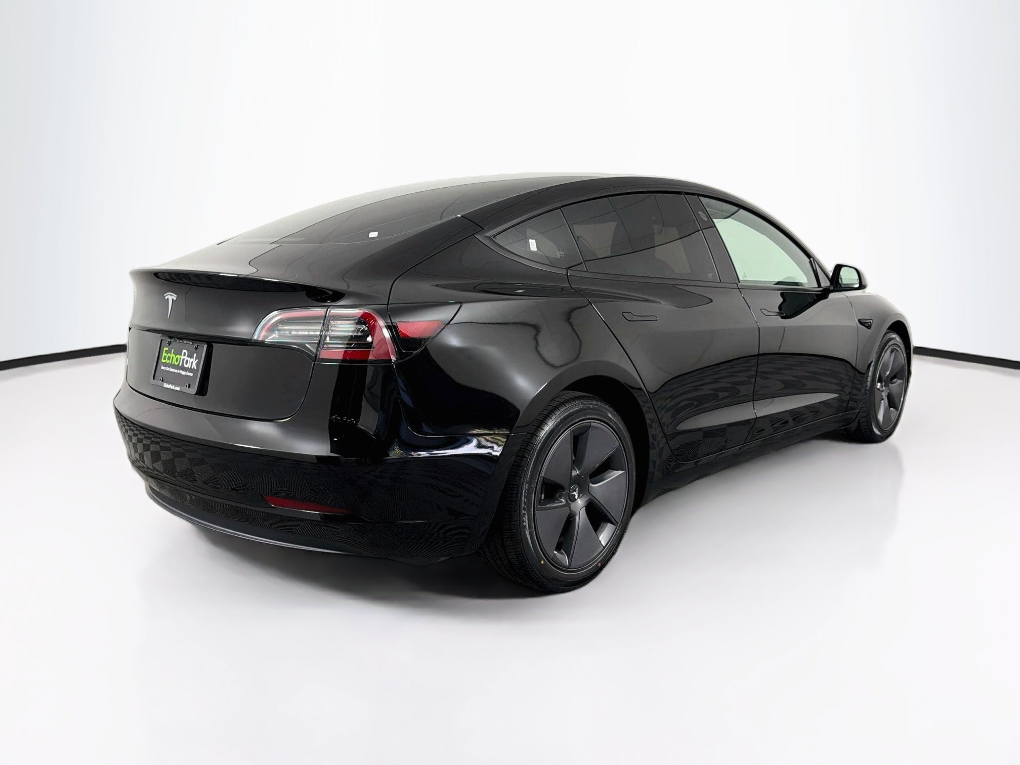 Used 2023 Tesla Model 3 Standard Range RWD image 9