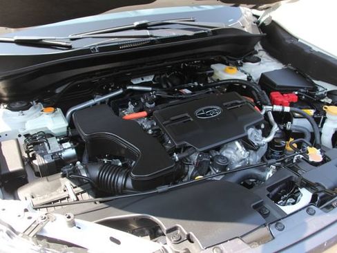 Used 2025 Subaru Forester Premium AWD/4WD image 15