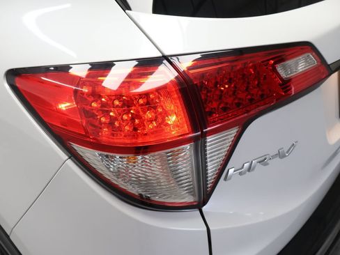 Used 2022 Honda HR-V Sport image 29