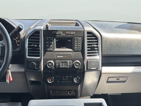 Used 2016 Ford F150 XLT w/ Equipment Group 301A Mid AWD/4WD image 25