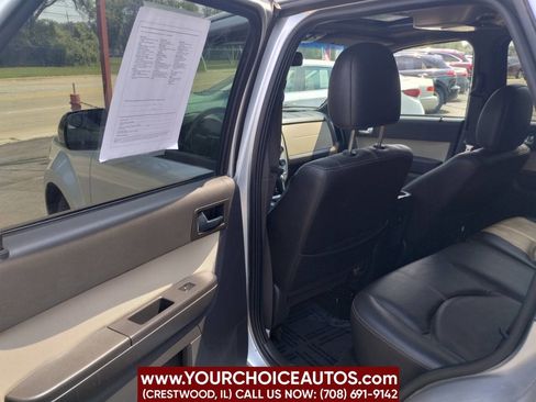 Used 2010 Mercury Mariner Premier image 16