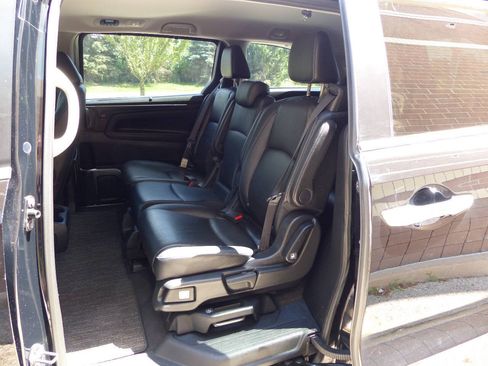 Used 2021 Honda Odyssey EX-L image 25