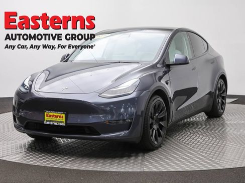 Used 2021 Tesla Model Y Long Range AWD/4WD image 1